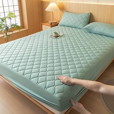 Cotton Quilted Waterproof Mattress Protector | Soft Breathable Bed Mattress Cover | Spill & Stain Resistant Protective Bedding Cover